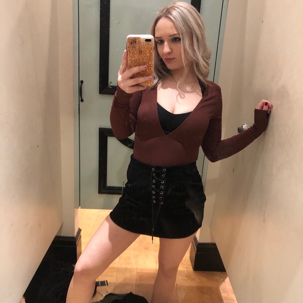 Meet your Posher, Brooke